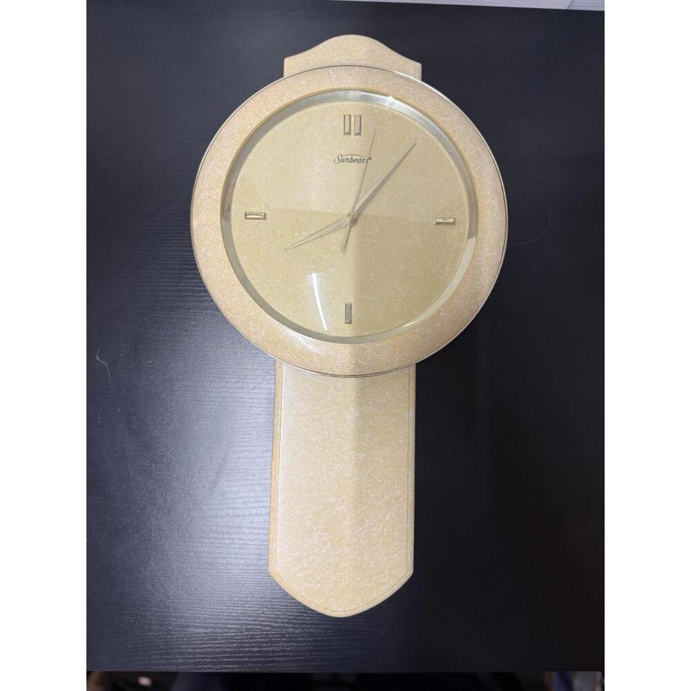 Vintage 1970s Sunbeam Wall Clock Model 88749 Mid Century Modern Faux Marble  22”